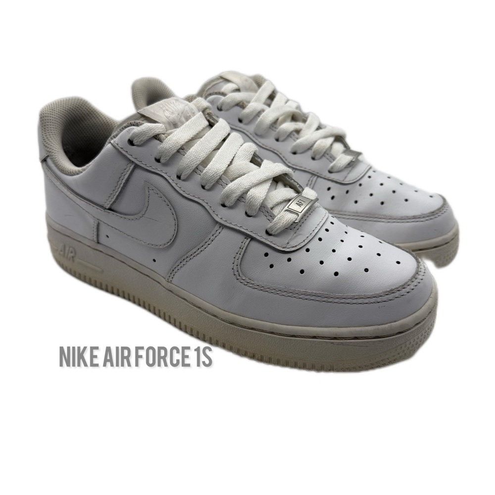 Women's Nike Air Force 1 '07 Low White Sneakers shoes Size 7 Pre Loved Used W 7
